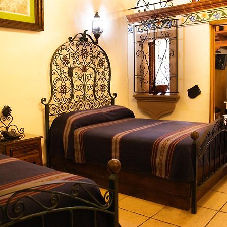Hotel Los Escudos Pátzcuaro Εξωτερικό φωτογραφία
