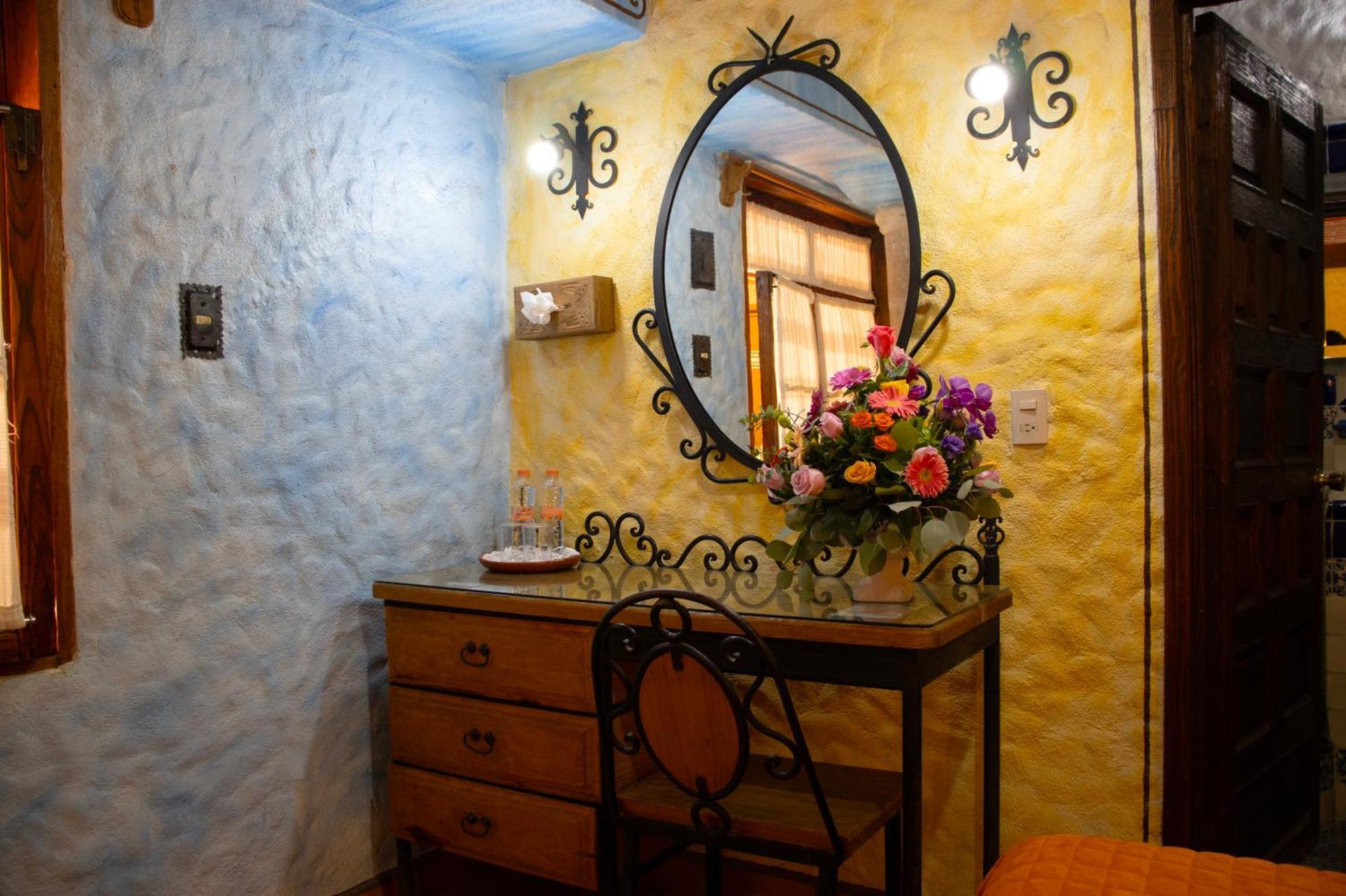 Hotel Los Escudos Pátzcuaro Εξωτερικό φωτογραφία