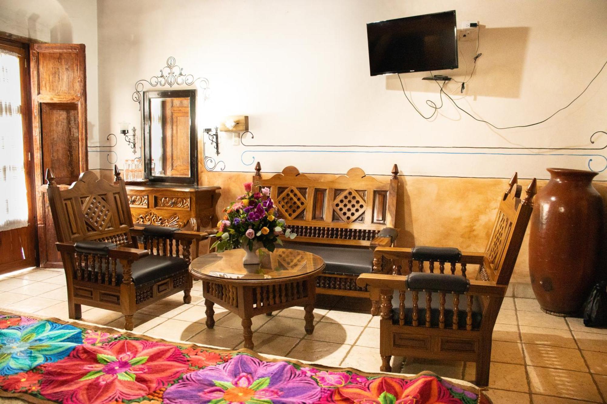 Hotel Los Escudos Pátzcuaro Εξωτερικό φωτογραφία