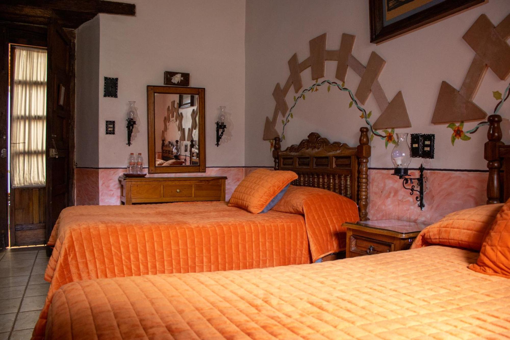 Hotel Los Escudos Pátzcuaro Εξωτερικό φωτογραφία